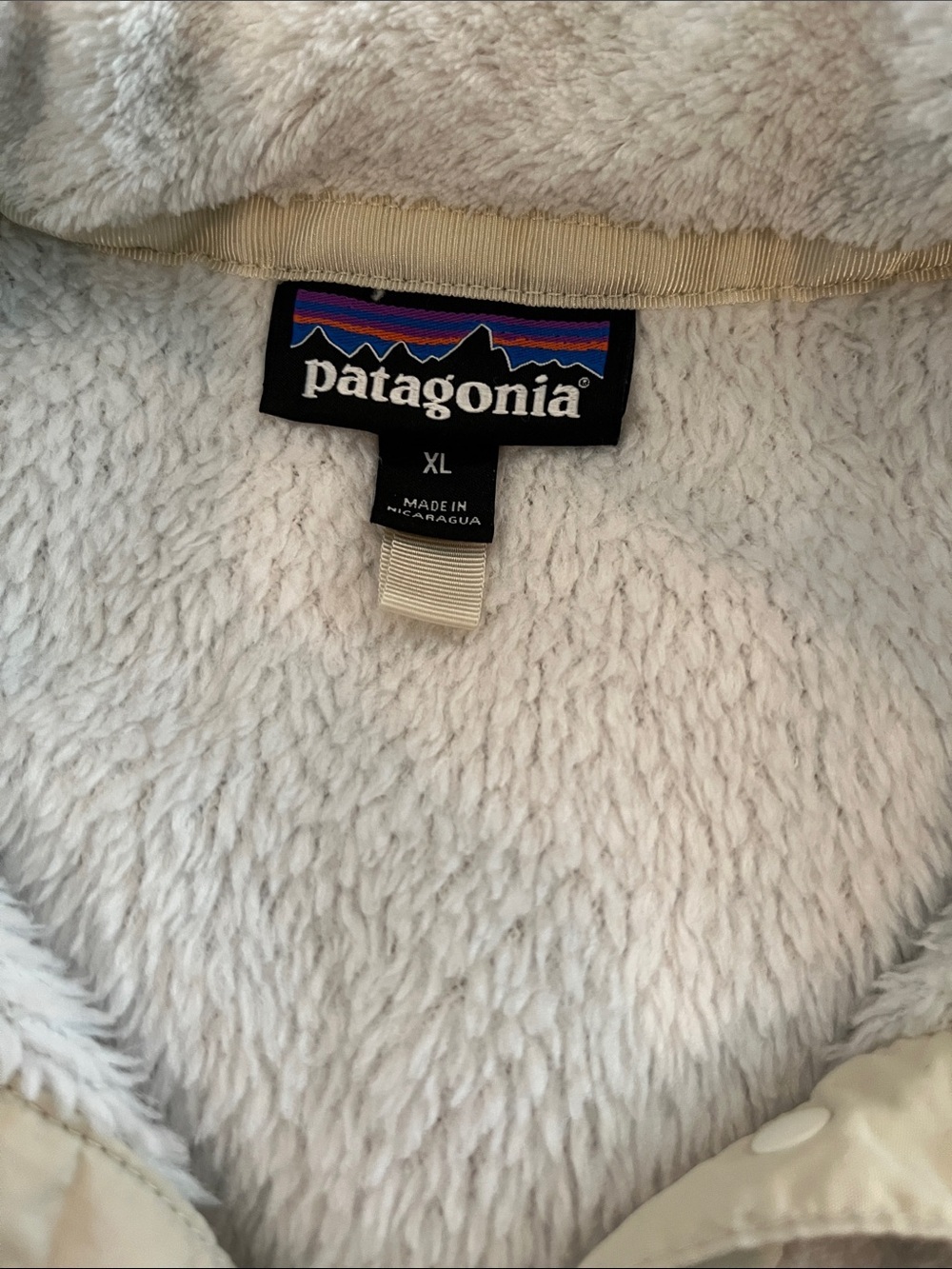 Patagonia Re-Tool Snap-T Pullover Color: Raw Linen - White X-Dye | size XL - Picture 5 of 5